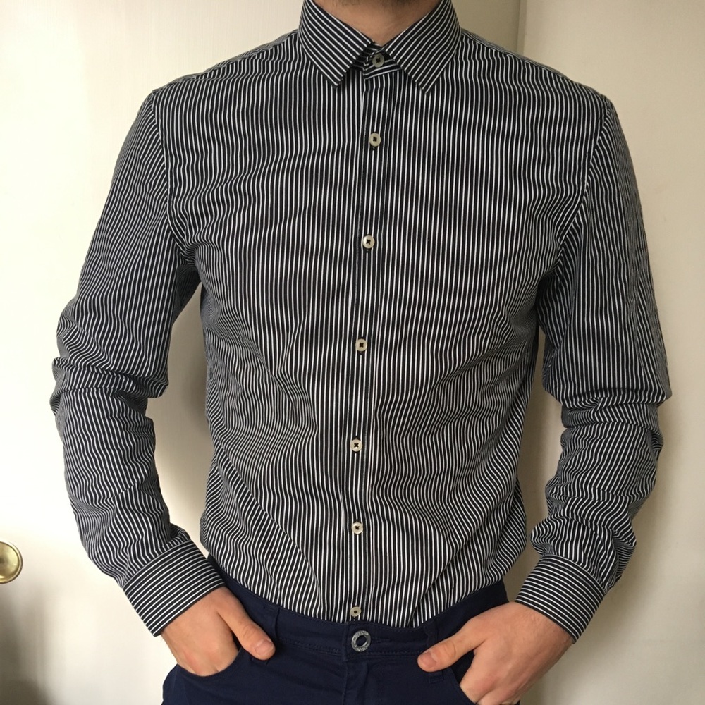 C&A slim fit button down